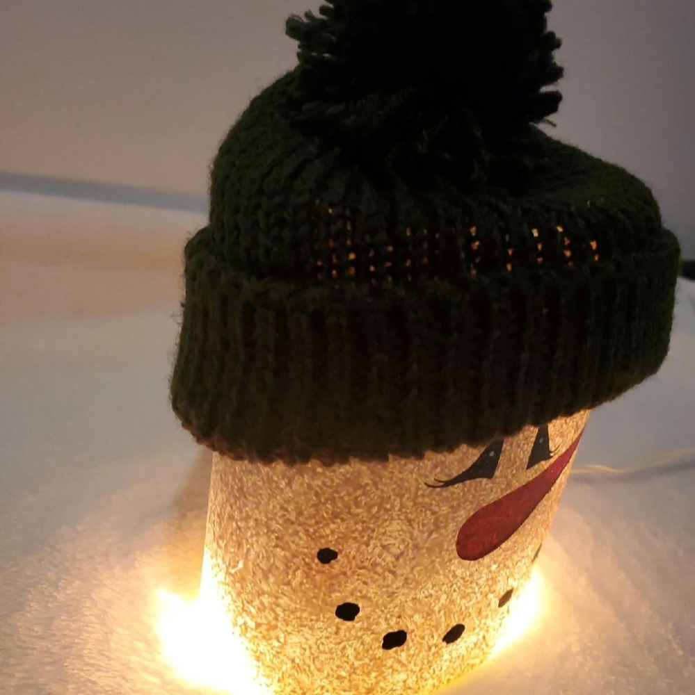 Lighted Plug In Snowman - Picture 4 of 5